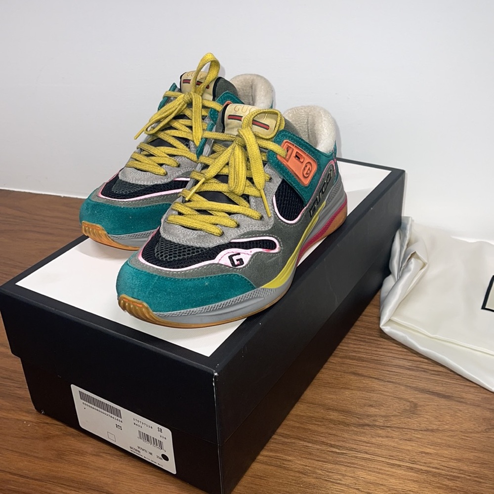 Gucci Green & Multi Colored Sneakers - Picture 2 of 6